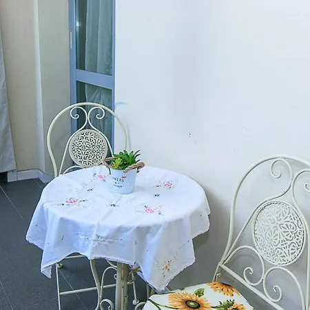 Venturina Terme Apartment