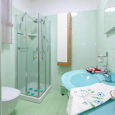 Venturina Terme Apartment *